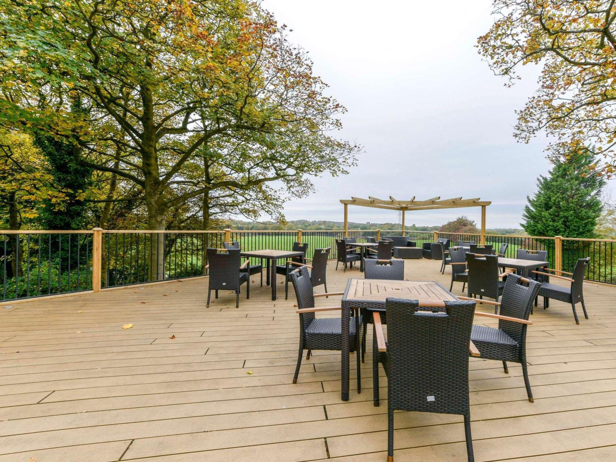Mercure Manchester Norton Grange Hotel & Spa Rochdale Exterior photo